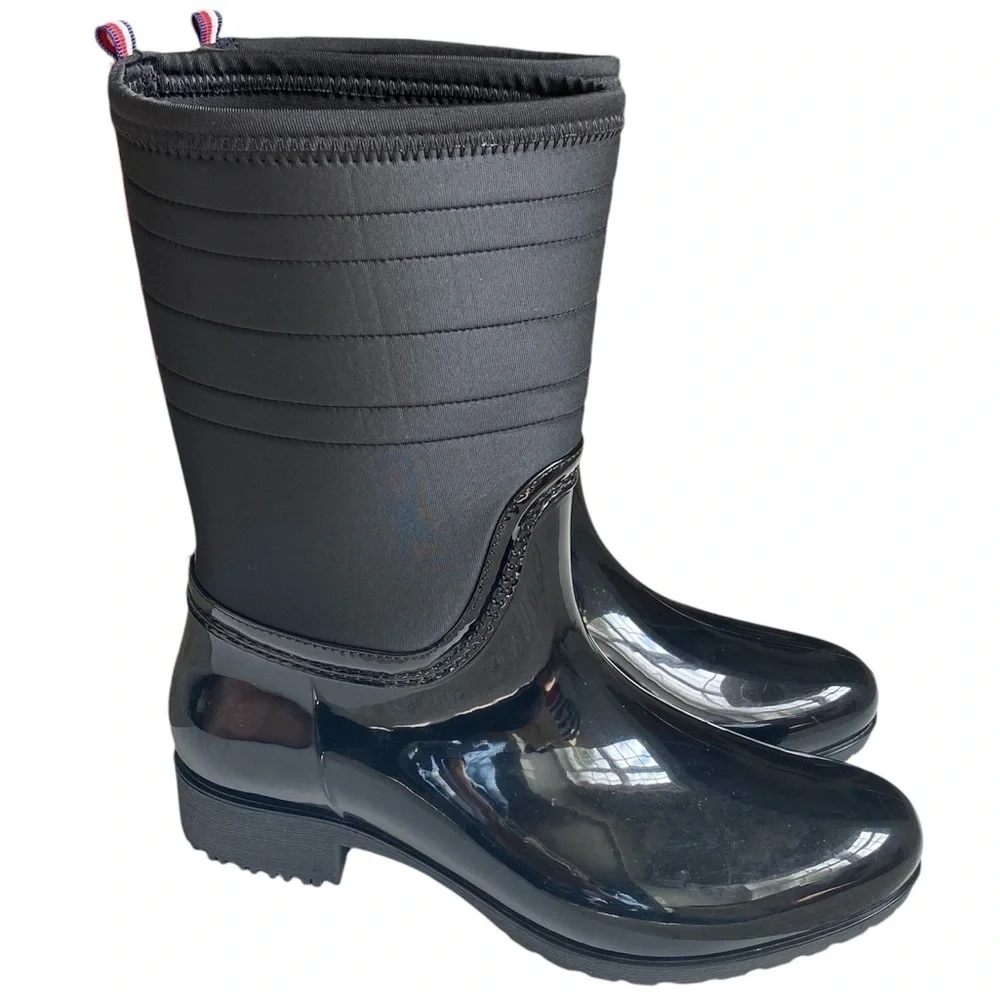 TOMMY HILFIGER Fonsi Rain Boots Round Almond Toe Black Red White Blue Women 8